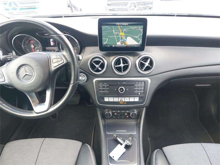 Photo 11 VIN: WDC1569031J643364 - MERCEDES-BENZ CLASSE GLA 