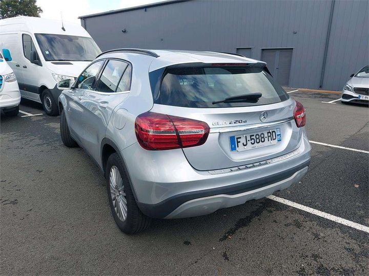 Photo 2 VIN: WDC1569031J643364 - MERCEDES-BENZ CLASSE GLA 