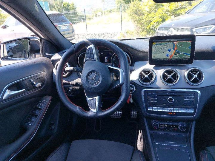 Photo 4 VIN: WDC1569051J588765 - MERCEDES-BENZ CLASSE GLA 