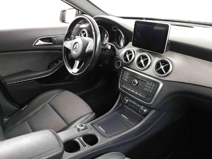 Photo 5 VIN: WDC1569081J209486 - MERCEDES-BENZ GLA 