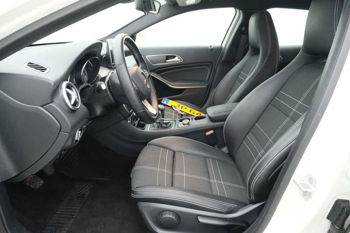 Photo 3 VIN: WDC1569081J237994 - MERCEDES-BENZ GLA 