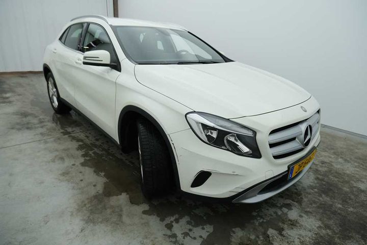 Photo 8 VIN: WDC1569081J237994 - MERCEDES-BENZ GLA 