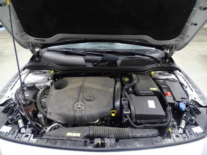 Photo 10 VIN: WDC1569081J238572 - MERCEDES-BENZ GLA 