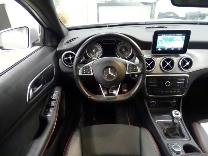 Photo 12 VIN: WDC1569081J238572 - MERCEDES-BENZ GLA 