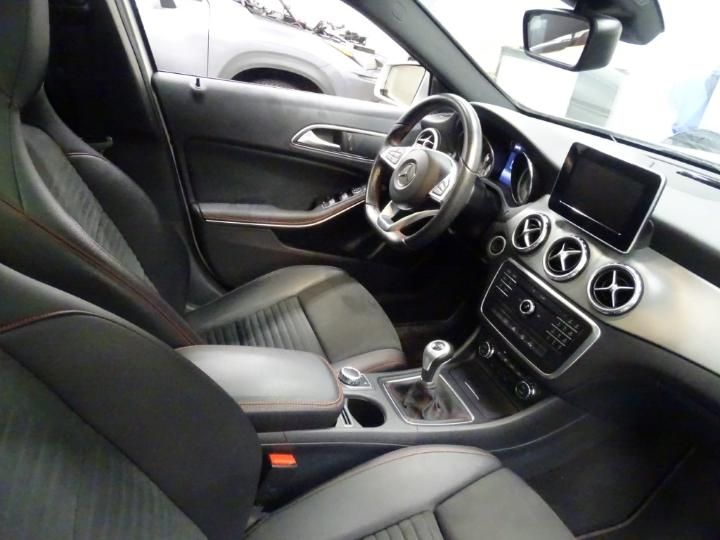 Photo 3 VIN: WDC1569081J238572 - MERCEDES-BENZ GLA 