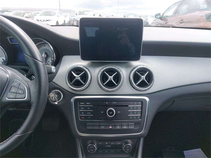 Photo 11 VIN: WDC1569081J274254 - MERCEDES-BENZ CLASSE GLA 