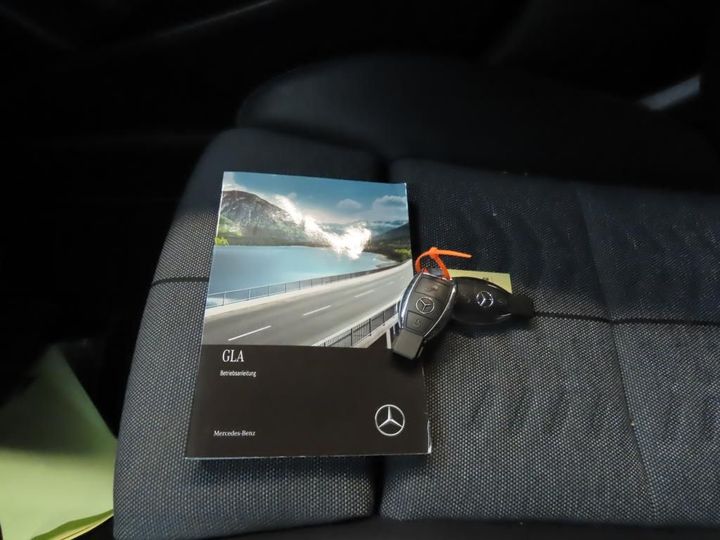 Photo 11 VIN: WDC1569081J426550 - MERCEDES-BENZ GLA 