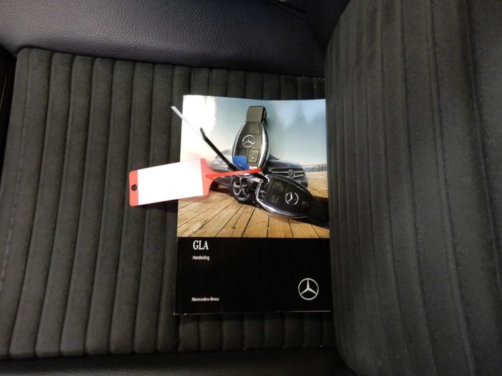 Photo 12 VIN: WDC1569081J535035 - MERCEDES-BENZ GLA 