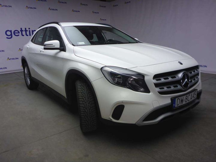 Photo 2 VIN: WDC1569081J584170 - MERCEDES-BENZ GLA 