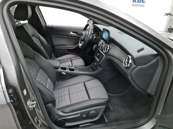 Photo 3 VIN: WDC1569081J602821 - MERCEDES-BENZ GLA 