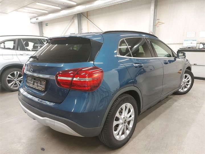 Photo 2 VIN: WDC1569081J605570 - MERCEDES-BENZ GLA 