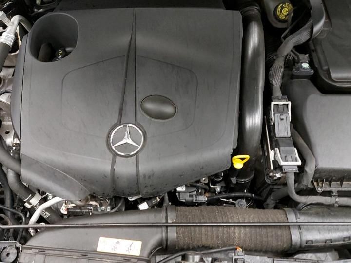 Photo 10 VIN: WDC1569081J614673 - MERCEDES-BENZ GLA 