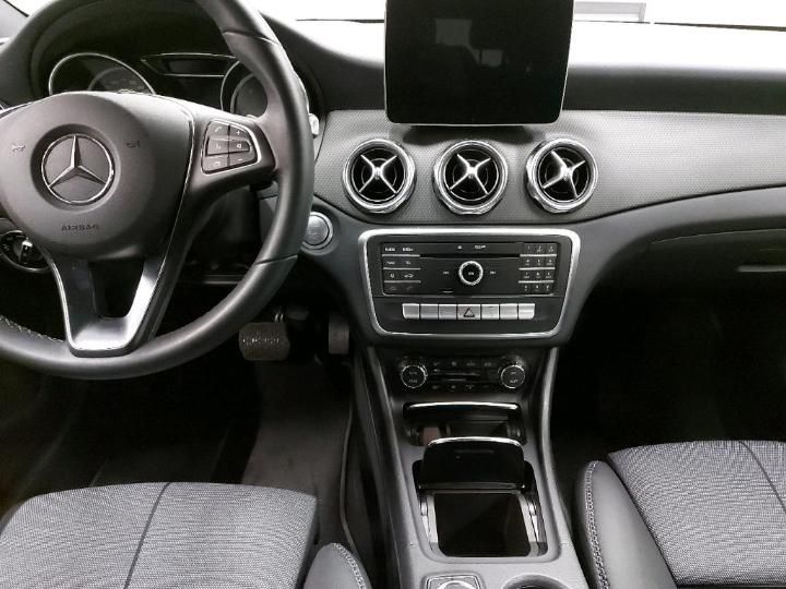 Photo 8 VIN: WDC1569081J614673 - MERCEDES-BENZ GLA 