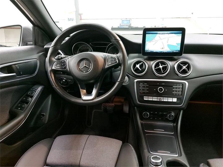 Photo 8 VIN: WDC1569081J623800 - MERCEDES-BENZ GLA 