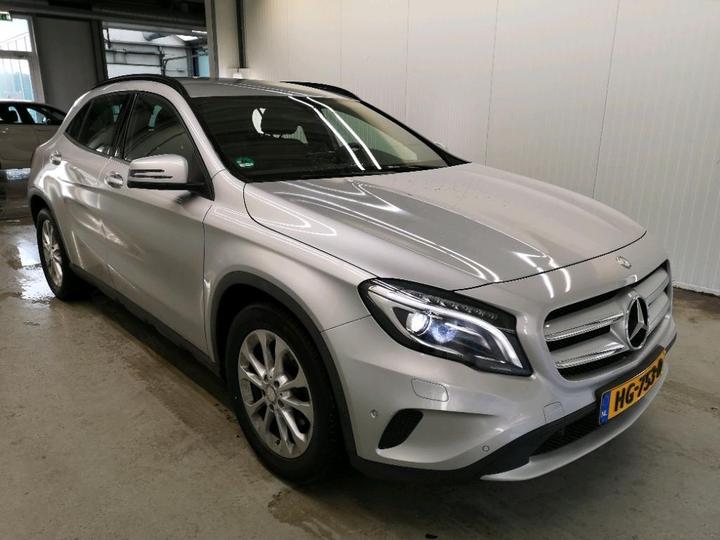 Photo 2 VIN: WDC1569121J202417 - MERCEDES-BENZ GLA 180 