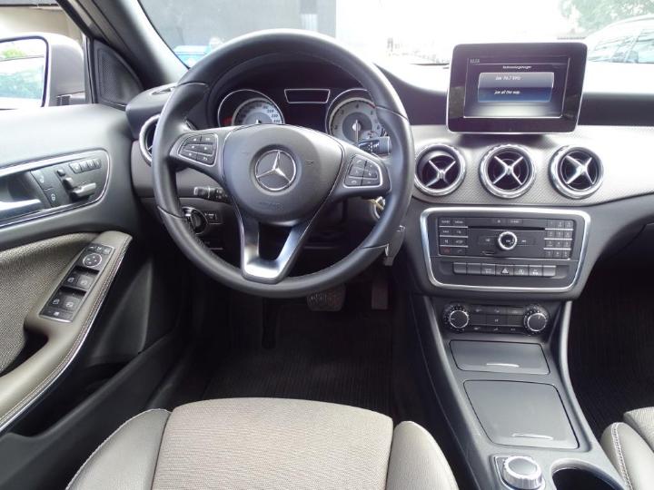 Photo 12 VIN: WDC1569121J313367 - MERCEDES-BENZ GLA 