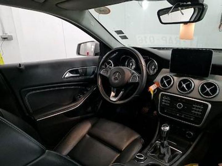 Photo 9 VIN: WDC1569121J323255 - MERCEDES-BENZ CLASSE GLA DIESEL (X156) 