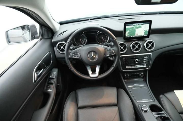 Photo 9 VIN: WDC1569121J379735 - MERCEDES-BENZ GLA &#3913 