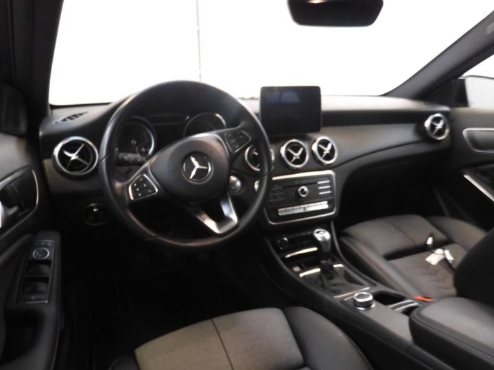 Photo 5 VIN: WDC1569121J403162 - MERCEDES-BENZ GLA 