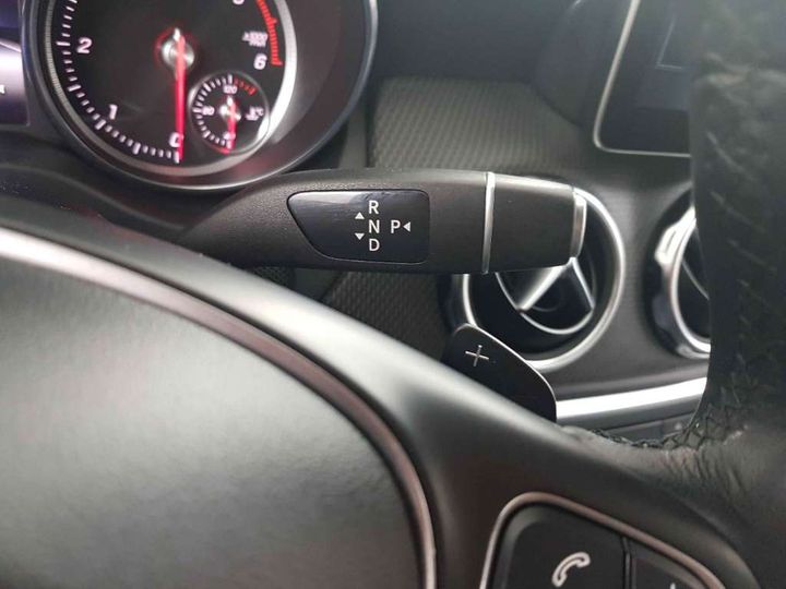 Photo 15 VIN: WDC1569121J414364 - MERCEDES-BENZ GLA 