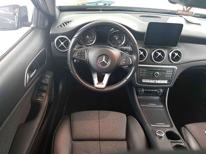 Photo 7 VIN: WDC1569121J414364 - MERCEDES-BENZ GLA 