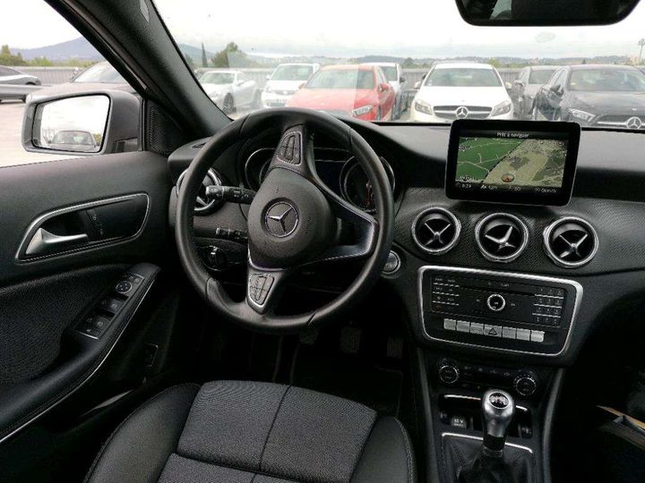 Photo 4 VIN: WDC1569121J451417 - MERCEDES-BENZ CLASSE GLA 