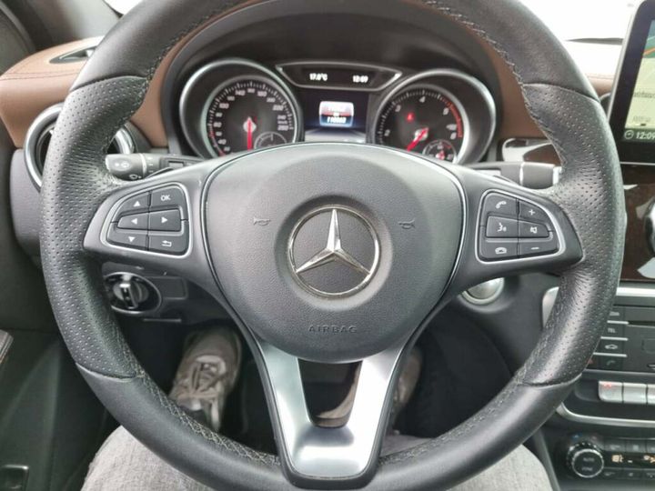 Photo 17 VIN: WDC1569121J452996 - MERCEDES-BENZ GLA 