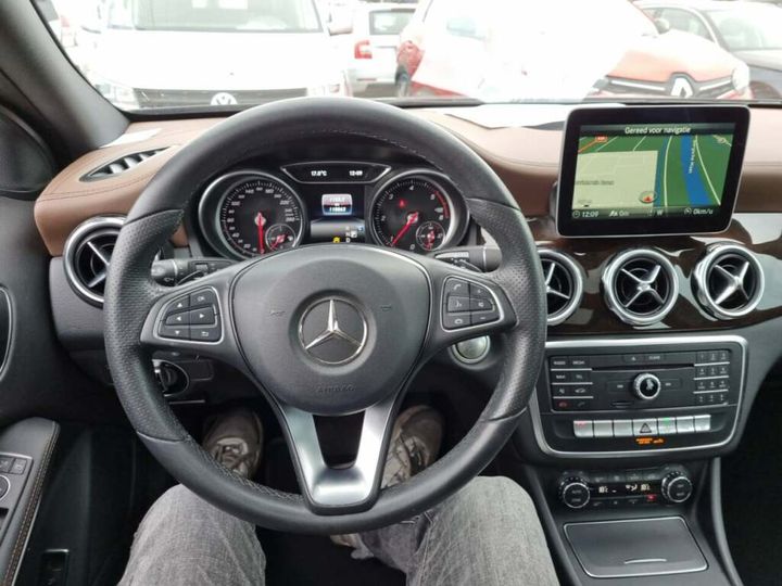 Photo 18 VIN: WDC1569121J452996 - MERCEDES-BENZ GLA 