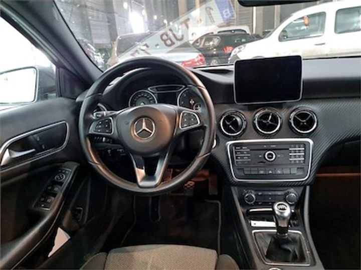 Photo 8 VIN: WDC1569121J464099 - MERCEDES-BENZ CLASSE GLA DIESEL (X156) - 2017 