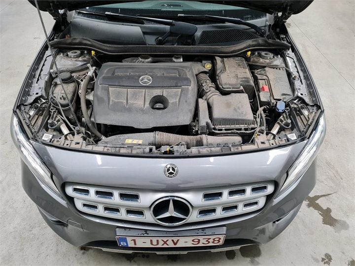 Photo 10 VIN: WDC1569121J471557 - MERCEDES-BENZ GLA 