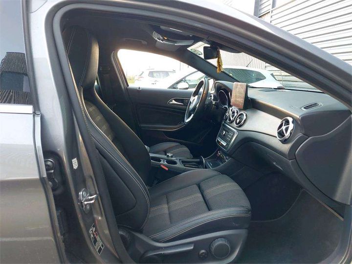 Photo 9 VIN: WDC1569121J483545 - MERCEDES-BENZ CLASSE GLA 