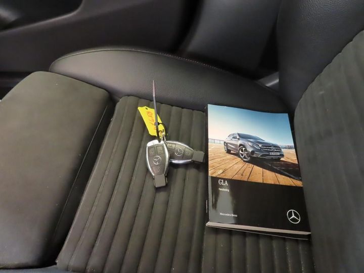 Photo 7 VIN: WDC1569121J496334 - MERCEDES-BENZ GLA 