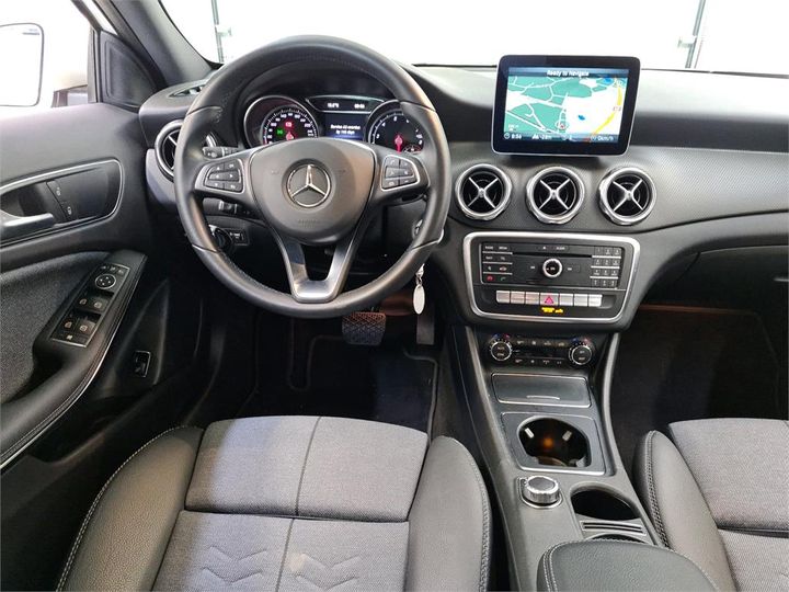 Photo 6 VIN: WDC1569421J464667 - MERCEDES-BENZ GLA 180 