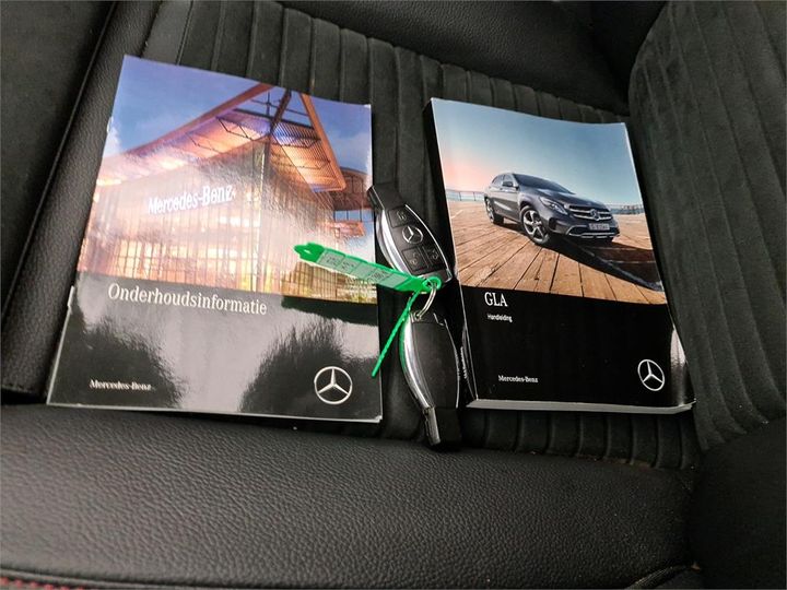 Photo 4 VIN: WDC1569421J532403 - MERCEDES-BENZ GLA 