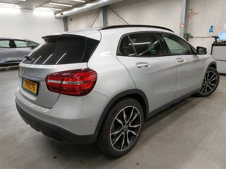 Photo 2 VIN: WDC1569431J421050 - MERCEDES-BENZ GLA 