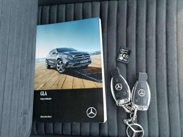 Photo 6 VIN: WDC1569431J537257 - MERCEDES-BENZ GLA 