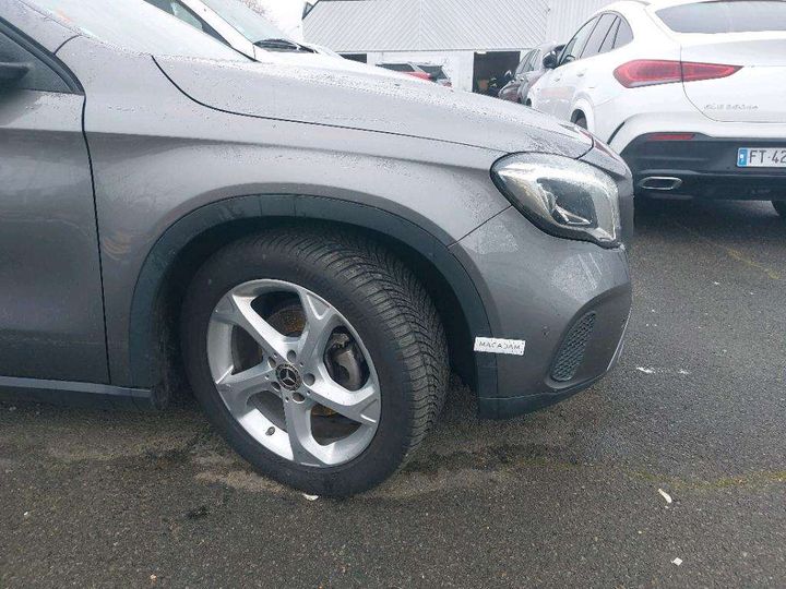 Photo 17 VIN: WDC1569431J544915 - MERCEDES-BENZ GLA 