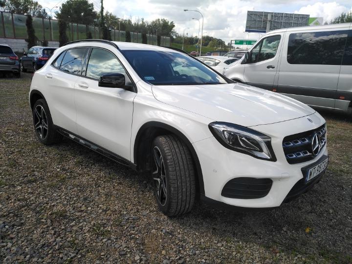 Photo 3 VIN: WDC1569431J640156 - MERCEDES-BENZ GLA-CLASS SUV 