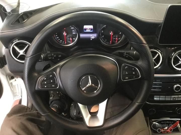 Photo 5 VIN: WDC1569431J652759 - MERCEDES-BENZ GLA-CLASS VAN 