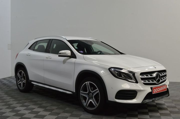 Photo 2 VIN: WDC1569431U004896 - MERCEDES-BENZ GLA 