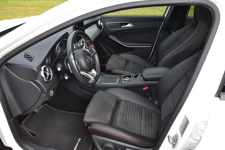 Photo 18 VIN: WDC1569471J489202 - MERCEDES-BENZ GLA HATCHBACK 