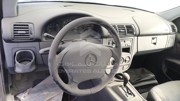 Photo 11 VIN: WDC1631541A035529 - MERCEDES-BENZ ML320 