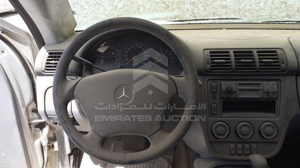 Photo 11 VIN: WDC1631541A353028 - MERCEDES-BENZ ML320 