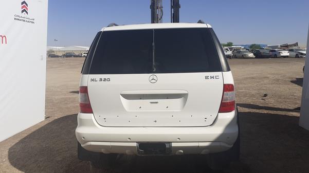 Photo 7 VIN: WDC1631541A374414 - MERCEDES-BENZ ML320 