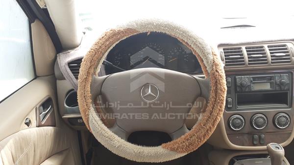 Photo 11 VIN: WDC1631541A402059 - MERCEDES-BENZ ML320 