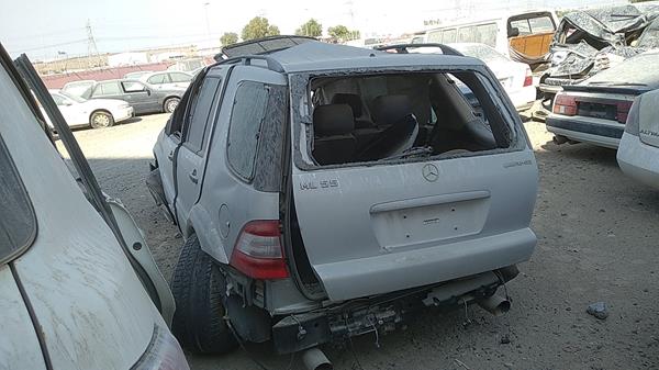 Photo 4 VIN: WDC1631741A477536 - MERCEDES-BENZ ML55 