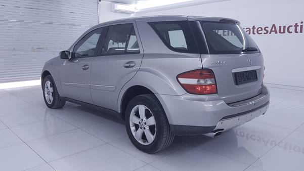 Photo 7 VIN: WDC1641751A022426 - MERCEDES-BENZ ML 500 