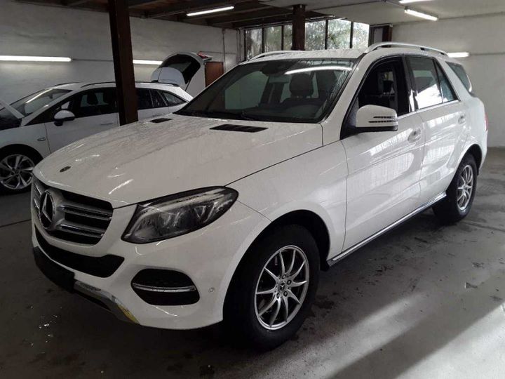 Photo 2 VIN: WDC1660041B011052 - MERCEDES-BENZ GLE 250 D 