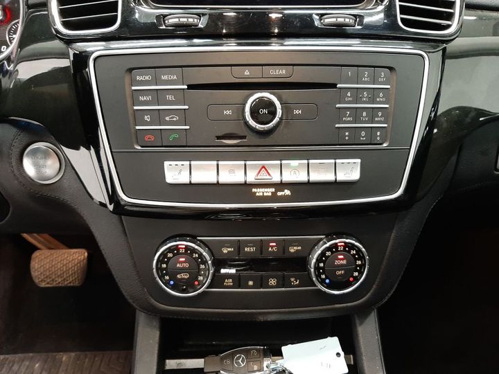 Photo 15 VIN: WDC1660041B117614 - MERCEDES-BENZ CLASSE GLE 