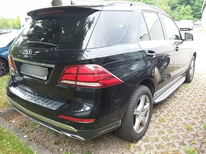 Photo 3 VIN: WDC1660061A932569 - MERCEDES-BENZ GLE 250D 